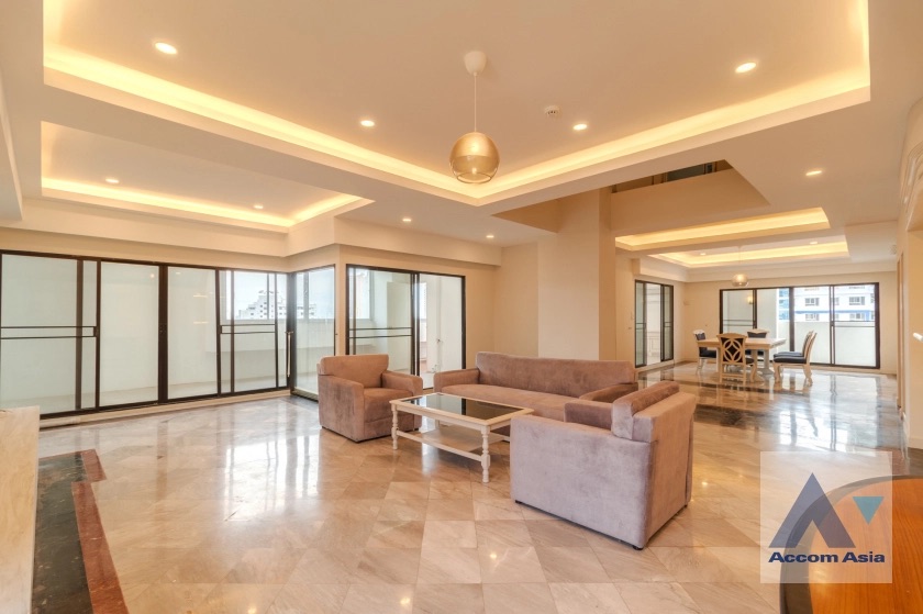 ให้เช่าคอนโดสุขุมวิท อโศก ทองหล่อ : Duplex Condo, Pet-friendly | 3 Bedrooms Condominium for Rent in Sukhumvit, Bangkok near BTS Phrom Phong at Regent On The Park 1 (AA30220)