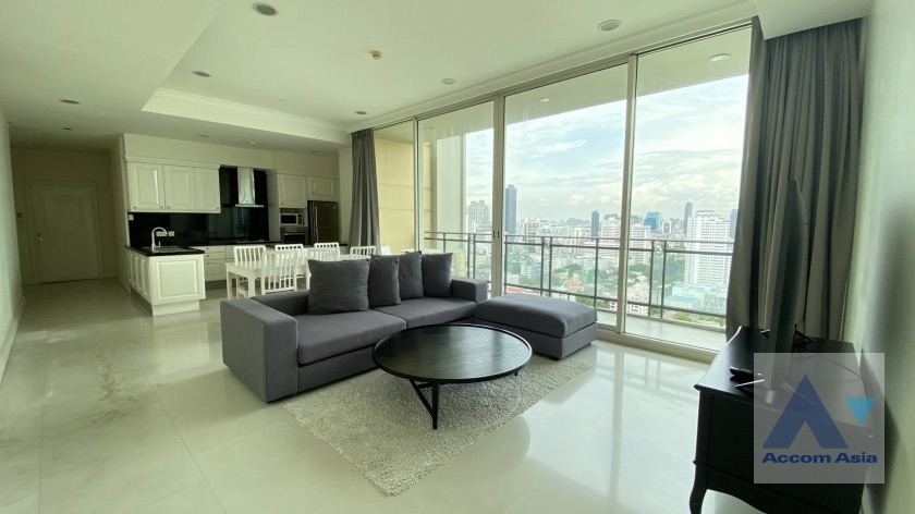 For RentCondoSukhumvit, Asoke, Thonglor : Fully Furnished | 2 Bedrooms Condominium for Rent in Sukhumvit, Bangkok near BTS Phrom Phong at Royce Private Residences (1519455)