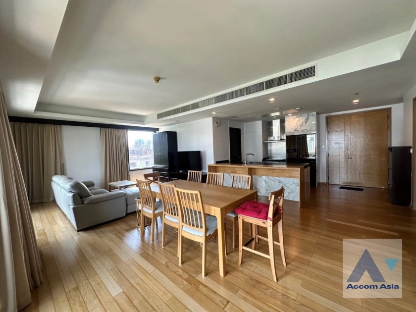 For RentCondoWitthayu, Chidlom, Langsuan, Ploenchit : 3 Bedrooms Condominium for Rent in Ploenchit, Bangkok near BTS Ploenchit - MRT Lumphini at Prive by Sansiri (1515103)