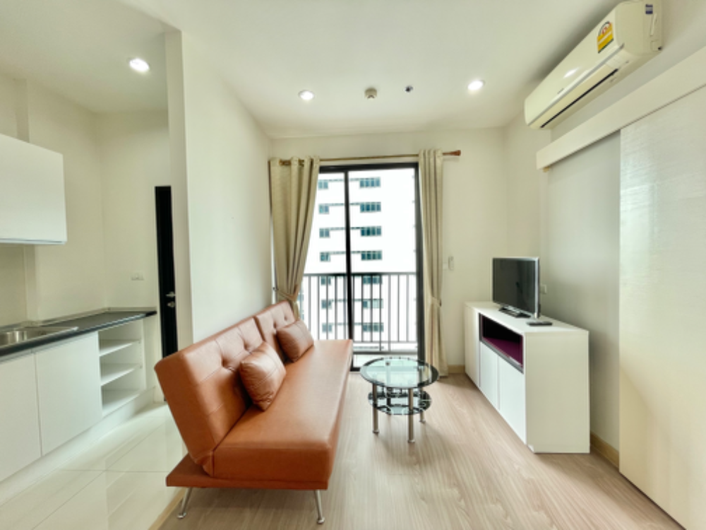 For RentCondoChaengwatana, Muangthong : 🔥Hot🔥Condo for Rent at Astro Chaengwattana: Spacious 36 sq.m., fully furnished, only 250m from the Pink Line BTS, directly opposite Central Chaengwattana❗️