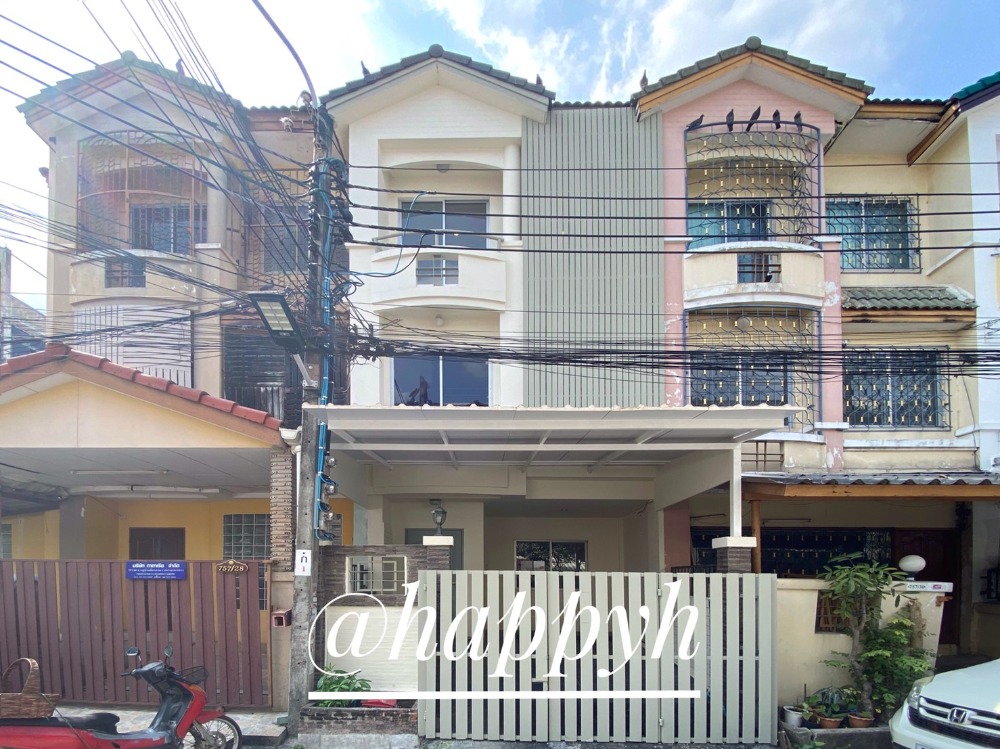 For SaleTownhouseOnnut, Udomsuk : H1224 - 3-storey townhome for sale, Rinrada Village, On Nut 46, newly renovated.