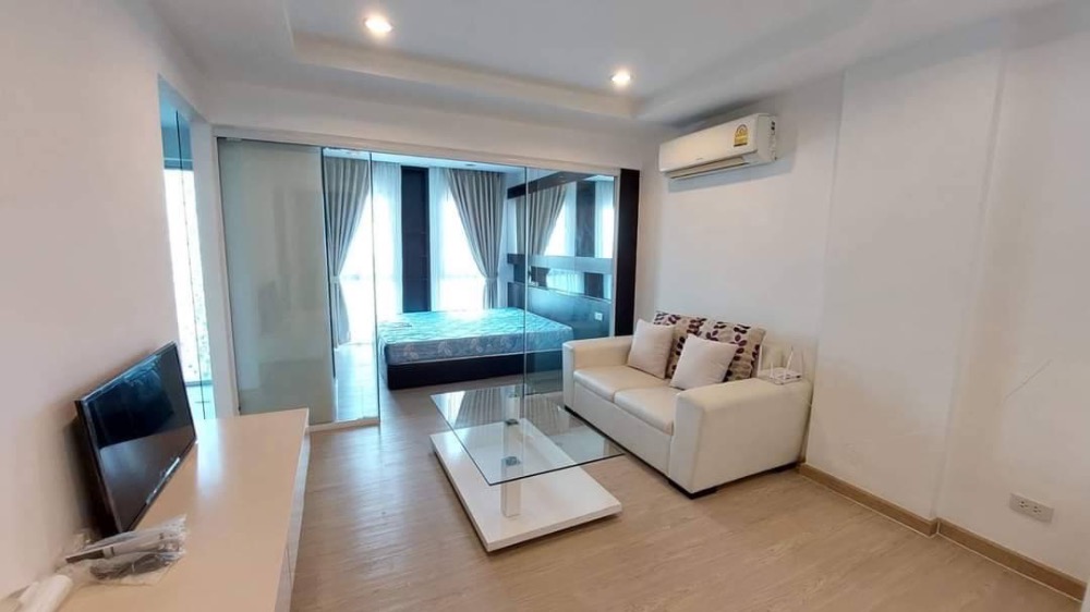 For RentCondoNawamin, Ramindra : 🎉✨ Condo for rent, Parc Exo Kaset-Nawamin, 6th floor, pool view, ready to move in immediately.