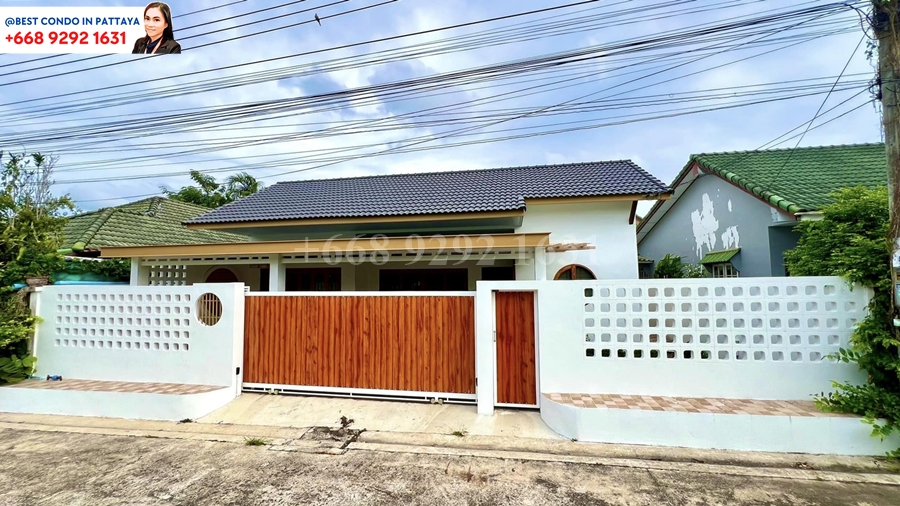 For SaleHousePattaya, Bangsaen, Chonburi : 4 bedrooms detatched house minimalist style, 264 sqm., located between Soi Siam Country - Noen Plab Wan Pattaya