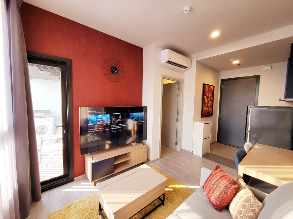 For SaleCondoSukhumvit, Asoke, Thonglor : <Owner post> XT Ekkammai Room 1 bd. Actual picture of the room, fully decorated with furniture and electrical appliances.