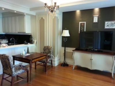 For RentCondoSukhumvit, Asoke, Thonglor : Bright Sukhumvit 24, 74sqm Luxury, Elegant One Bedrooms Condo for rent at  Bright condo Sukhumvit 24