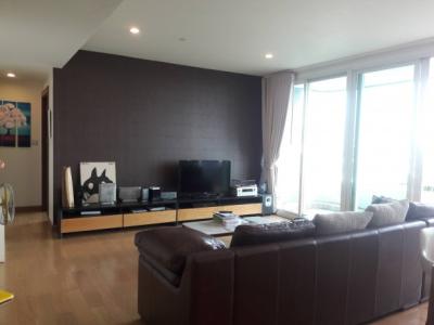 ขายคอนโดวงเวียนใหญ่ เจริญนคร : Watermark Chaophraya, Watermark Chaophraya River Condo ,River view 143.78 sqm 3 bedroom 3 bathroom 1 maidroom for sale well price!