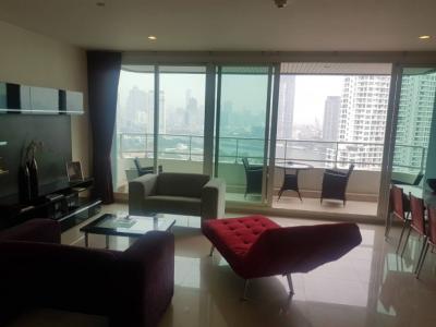 For SaleCondoWongwianyai, Charoennakor : Watermark Chaophraya,  The “Sophisticated Aqua Living” concept ,6 Starts Condominium on Charoen Nakorn Road, stunning with the river convenience with private boat to BTS Saphan taksin and Asiatique and also pet allowed