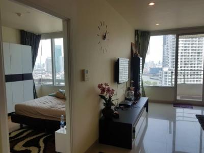 For RentCondoWongwianyai, Charoennakor : Watermark Chaophraya, Watermark Chaophraya River Condo ,very nice view Mid floor 94sqm 2 bedroom 2 bathroom for rent well price!!