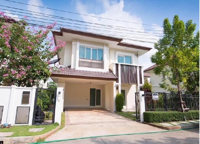 For RentHouseYothinpattana,CDC : For Rent, 2-storey detached house for rent, Grandio Ramintra Wongwaen Project, Kanchanaphisek Road, very beautiful house, fully decorated, fully furnished, fully furnished, for living or Home Office, pets allowed.