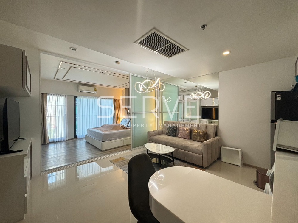 For RentCondoSukhumvit, Asoke, Thonglor : 🔥25K !! Renovate🔥 Studio with Partition Modern Style Directly connecting to BTS Thong Lo at Noble Remix Condo / Condo For Rent