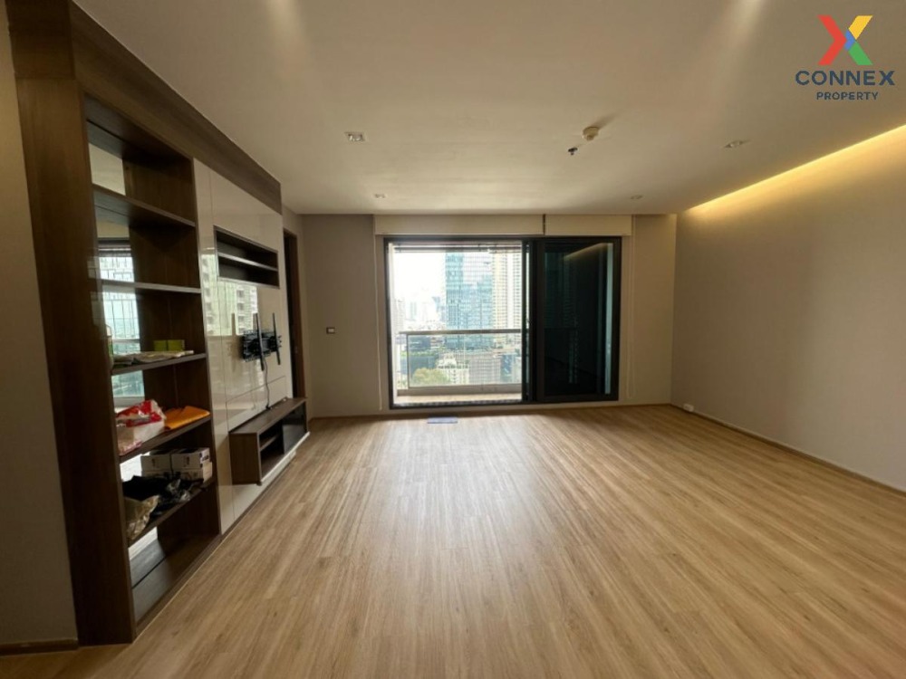 For SaleCondoSathorn, Narathiwat : FOR SALE condo , The Address Sathorn , BTS-Saint Louis , Silom , Bang Rak , Bangkok , CX-97288