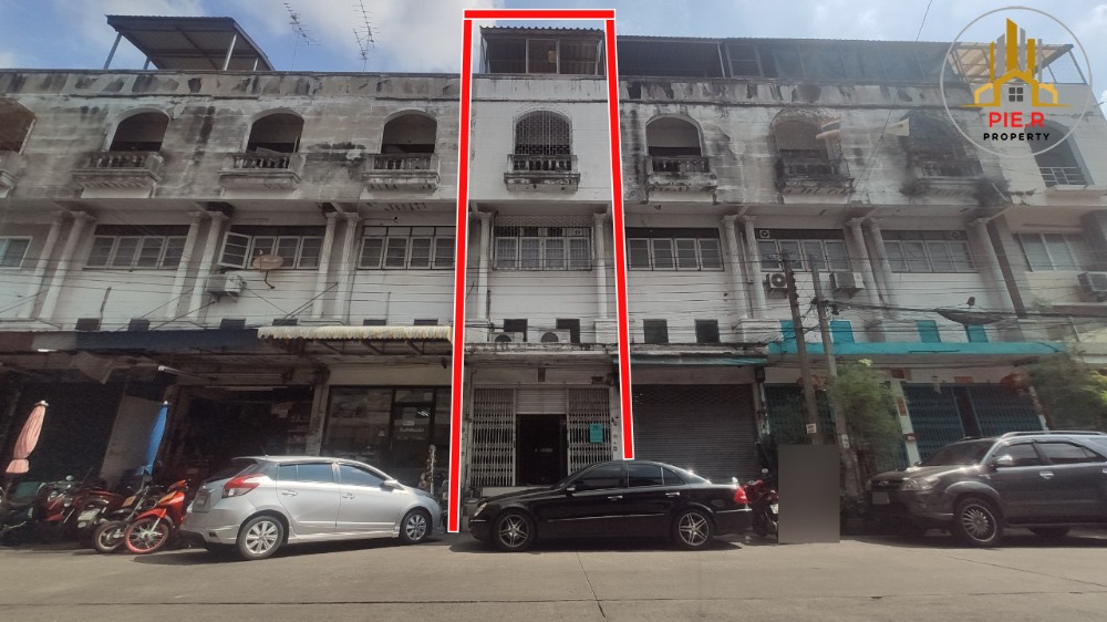 For SaleShophouseMin Buri, Romklao : Commercial building, Ramkhamhaeng 190 (next to the Orange Line electric train), 3 and a half floors, M. Rin Thong