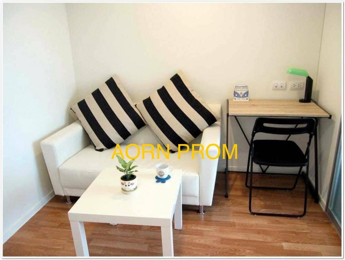 For RentCondoBang kae, Phetkasem : Condo for rent, Lumpini Park Phetkasem 98, Building D, has a washing machine, 2 air conditioners, smart TV, refrigerator, microwave, hot water, fully furnished, facing east, not exposed to the afternoon sun. Shady garden view, beautiful room