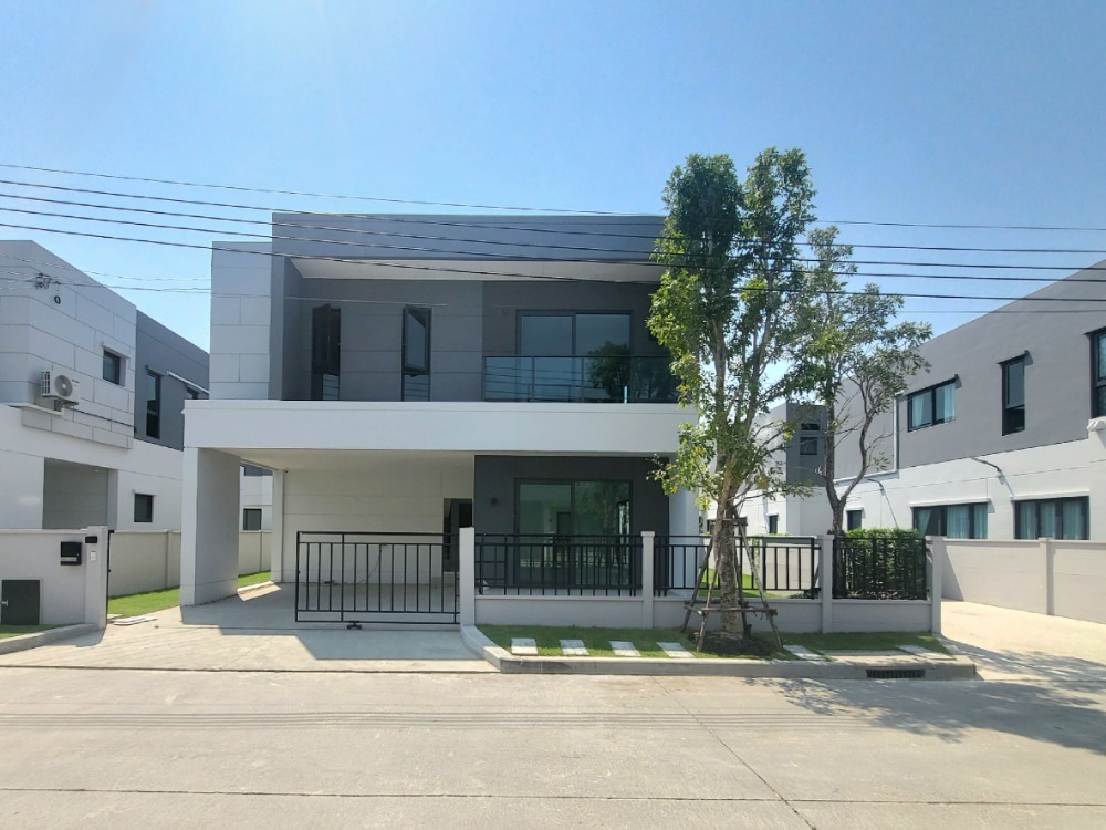 For RentHouseBangna, Bearing, Lasalle : 🆕📢 Single house for rent, Centro Bangna near Mega Bangna, land 55 sq w., usable area 190 sq m, size 4 bedrooms, 4 bathrooms rent with fully furnished only 120,000/month