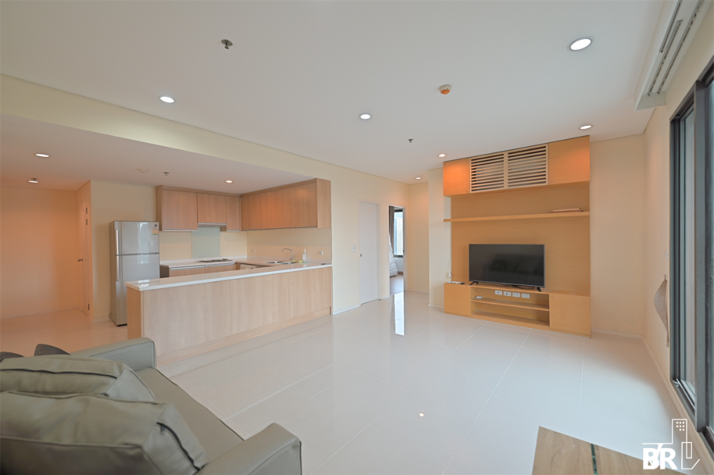 For SaleCondoRama9, Petchburi, RCA : [Beautiful room] Villa Asoke 48sq.m. 26Floor 1Bed1Bath South Unblock