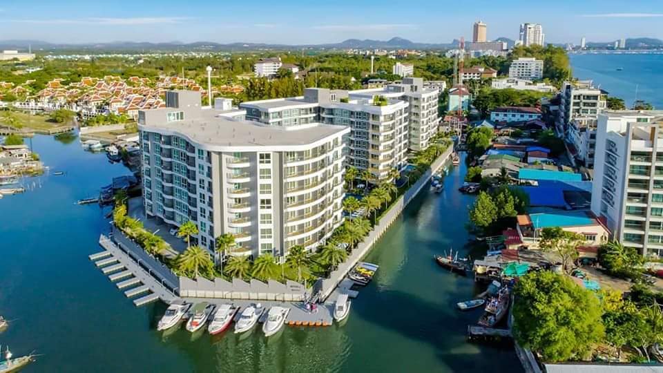 For SaleCondoPattaya, Bangsaen, Chonburi : 2 Bedroom For Sale in Whale Marina Condo Pattaya