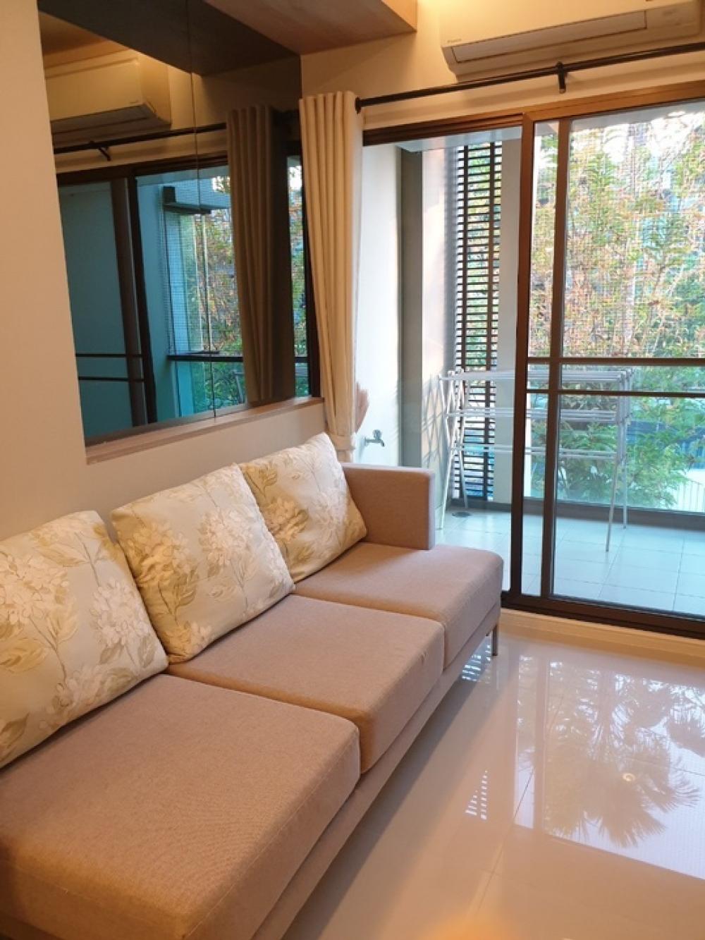 ให้เช่าคอนโดชะอำ เพชรบุรี : Lumpini Park Beach Cha-Am resort condominium• 1-Bedroom, 1 Bathroom• Size 28 Sqm • On 2nd Floor• Tower B1 • Fully furnished with electrical appliancesPrice 12,500THB/Month Contract: Naya 0892021428