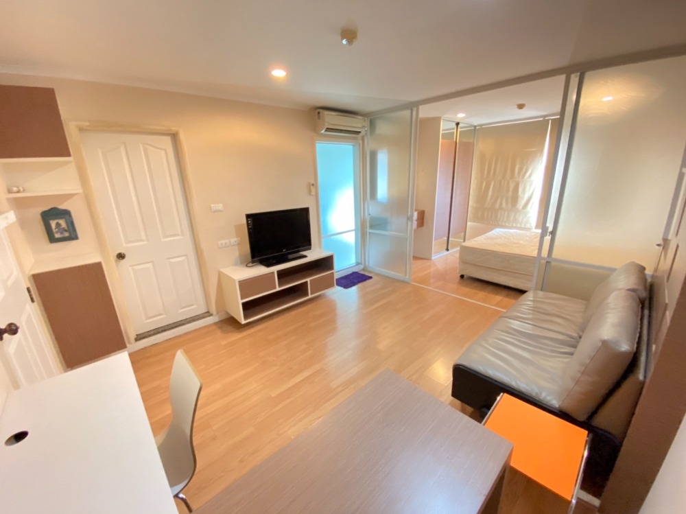 For RentCondoRamkhamhaeng, Hua Mak : LP26134  Lumpini Ram26, Floor 4th, 32 sqm. 8,000 baht. 099-251-6615