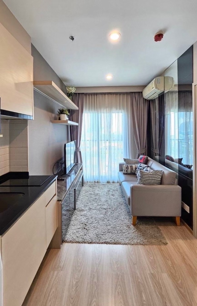 For SaleCondoRatchadapisek, Huaikwang, Suttisan : 📌Selling Noble Revolve Ratchada, best price! Size 1 bedroom, 1 bathroom, 25 sq m., selling for 3.55 million baht, high floor, unblocked view, fully furnished, ready to move in, next to MRT, convenient travel. Call: 088-753-2858 Prai.