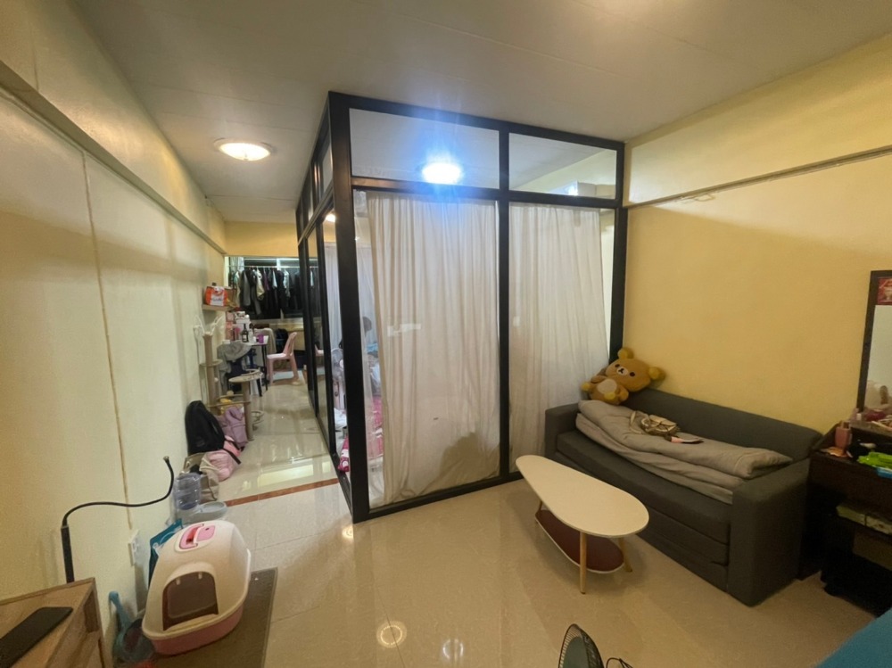 For SaleCondoMin Buri, Romklao : Condo for sale, urgent price!!! Chokthanachai Condo Near Min Market Station, only 150 meters, Soi Sihaburanukit 9, Minburi