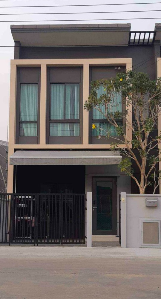 For SaleTownhouseSamut Prakan,Samrong : Townhome Pleno Sukhumvit - Bangna / 3 bedrooms (FOR SALE), Pleno Sukhumvit - Bangna / Townhome 3 Bedrooms (FOR SALE) CJ136