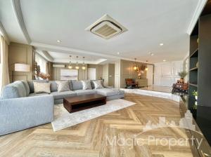 For SaleCondoWongwianyai, Charoennakor : 3 Bedrooms Condo for Sale in Supakarn Condominium, Khlong Ton Sai, Khlong San, Bangkok