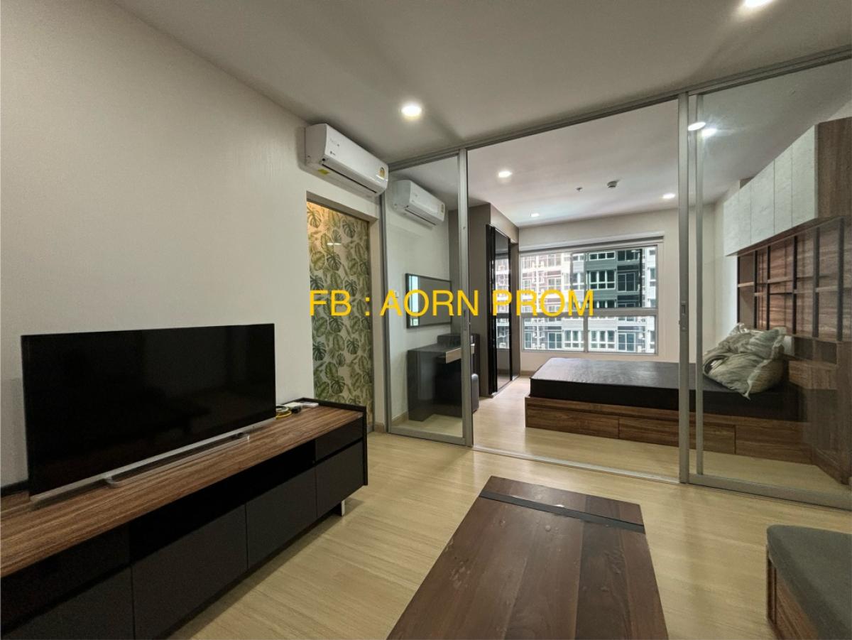 For RentCondoBang kae, Phetkasem : For rent Supalai Veranda, Phasi Charoen Station, Building A, high floor, swimming pool view, size 35 sq m. 🌈2 air conditioners, range hood, 40-inch smart TV, refrigerator, microwave, hot water