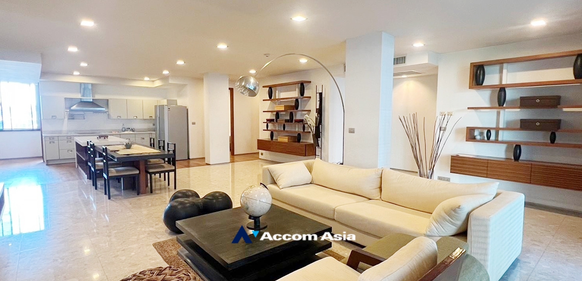 For SaleCondoOnnut, Udomsuk : Pet-friendly | 3 Bedrooms Condominium for Sale in Sukhumvit, Bangkok near BTS Phra khanong at Ficus Lane (1520648)