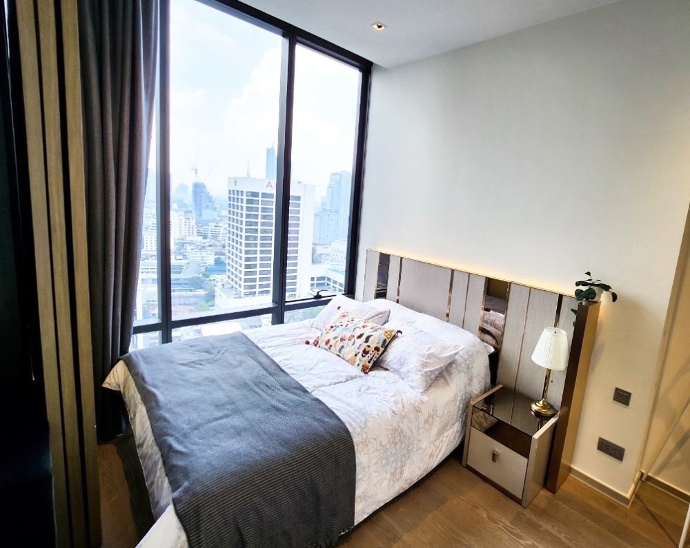 ให้เช่าคอนโดสีลม ศาลาแดง บางรัก : For rent : Ashton Silom 1 bedroom 1 bathroom 32sqm rent fee : 30,000 baht per month rainy 081-889-5470