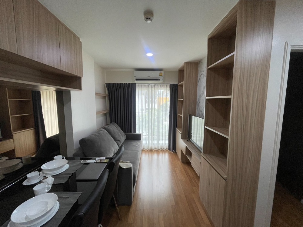 For RentCondoBangna, Bearing, Lasalle : Condo for rent, Lumpini Place Bangna Km.3, next to Central Bangna