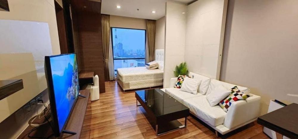 For RentCondoRatchadapisek, Huaikwang, Suttisan : 🔥🔥⚡️Today's update, for rent Ivy Ampio Ratchada near #MRT Cultural Center. 🟣PK2401-078CO