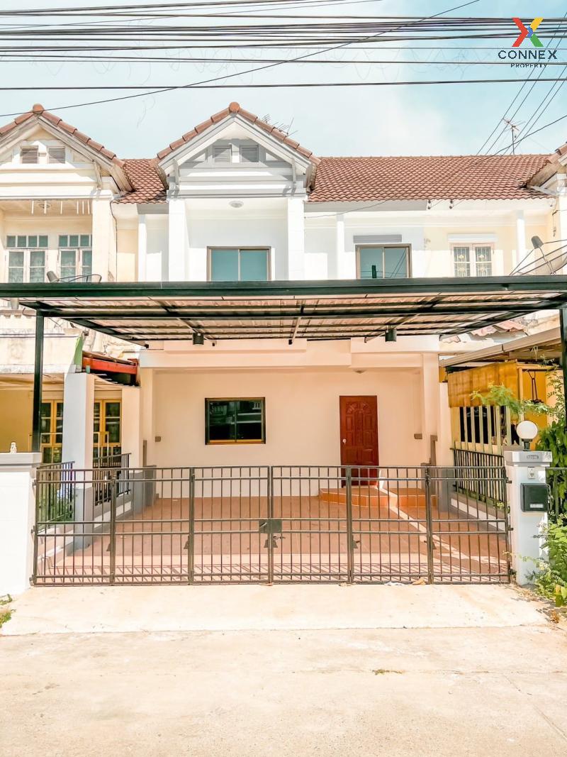 For SaleTownhousePathum Thani,Rangsit, Thammasat : FOR SALE townhome , Piyawararom Klong 4 , Bueng Yitho , Thanyaburi , Pathum Thani , CX-75878