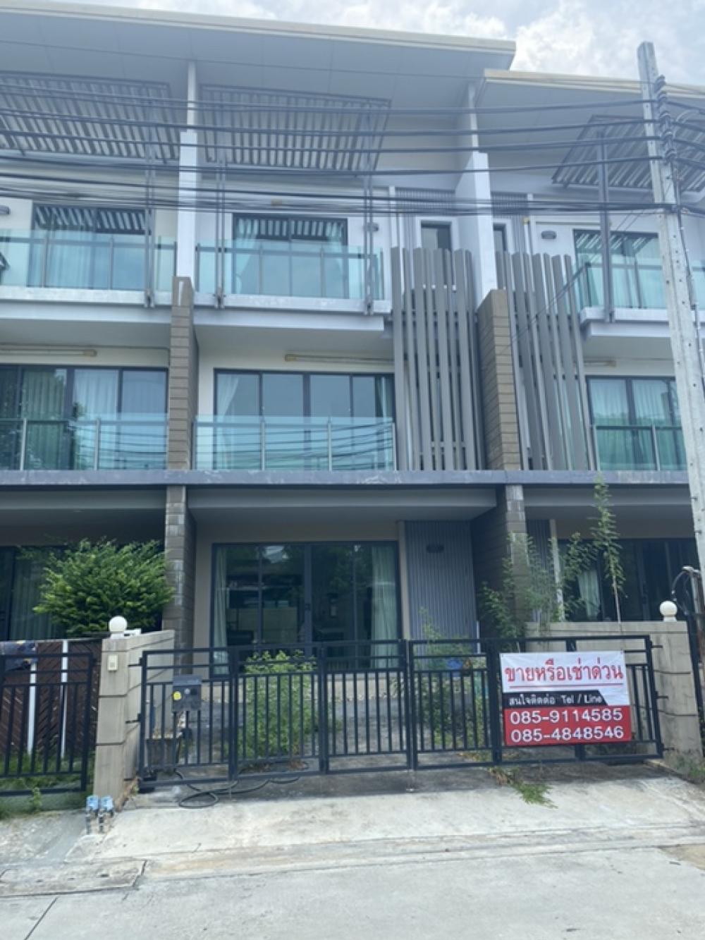 For RentTownhouseRama 2, Bang Khun Thian : ❤️❤️ For rent/sale, Town Avenue Forte Village, Town Avenue Forte 44 Soi, Saem Dam Subdistrict, Bang Khun Thian District, price only 23,000 baht, Rama 2 Soi 50, interested line/tel 0859114585. ❤️❤️ 3-storey townhouse, 3 bedrooms, 3 bathrooms, 2 parking spa