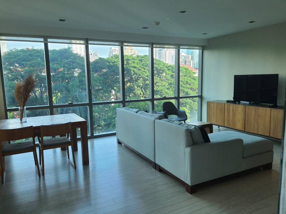 For SaleCondoSukhumvit, Asoke, Thonglor : Sell with tenant til Feb 25 , rare item Big size duplex 2 bedrooms in Asoke