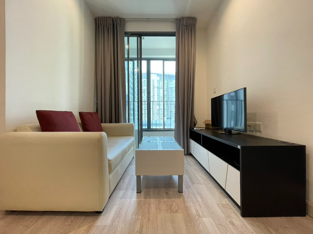 For RentCondoOnnut, Udomsuk : For rent! Ideo mobi sukhumvit81 1 bedroom, size 30 sq m. Rental price 14,000 baht/month.