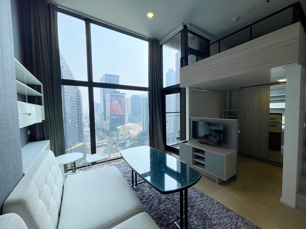 For SaleCondoRama9, Petchburi, RCA : Sell ​​Chewathai Residence Asoke, Chewathai Asoke, Loft Duplex room, 18th floor, high floor, beautiful view, near MRT Rama 9