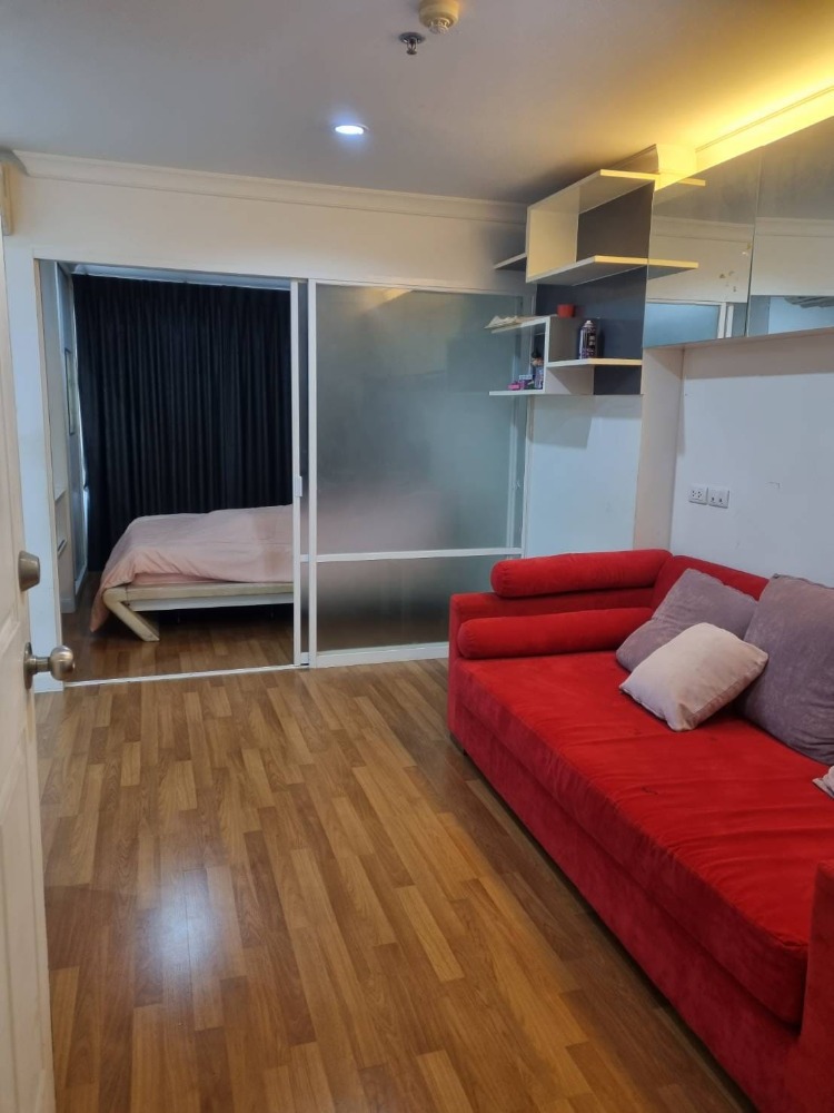 For SaleCondoRama9, Petchburi, RCA : #Condo for sale Lumpini Place Rama9-Ratchada - 1 bedroom, 1 bathroom, 1 kitchen - 19th floor, size 33.68 sq.m. - fully furnished  Selling price 2,890,000 baht, Half transfer fee  Facilities