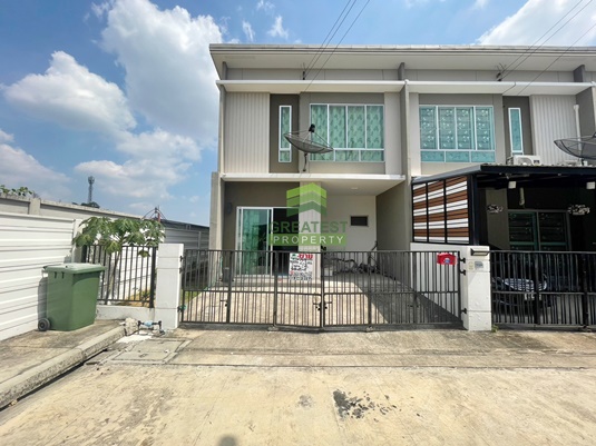 For SaleTownhousePathum Thani,Rangsit, Thammasat : Pruksa Ville Village 100, Phaholyothin, Khlong Luang, Urgent sale, 2-storey townhome, area 22.60 sq m, plot along the edge, good location, ready to move in