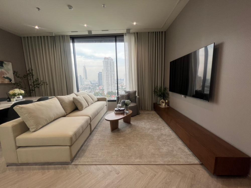 For RentCondoWongwianyai, Charoennakor : SY079🔥For Rent Chapter Charoennakorn Riverside✨✨Brand New Condo. 💕Fully Furnished