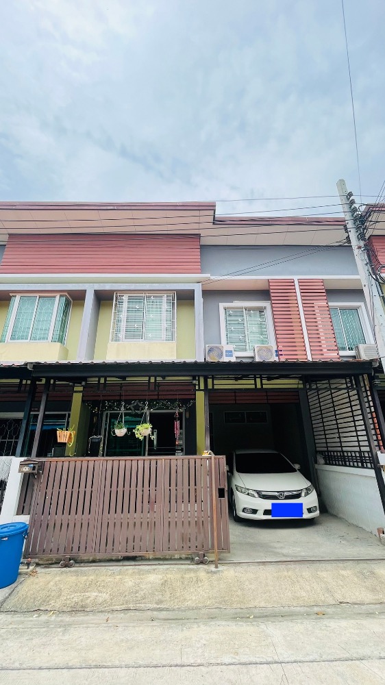 For SaleTownhouseNonthaburi, Bang Yai, Bangbuathong : Townhouse, Bua Thong Thani Village, Phase 18, Bang Bua Thong