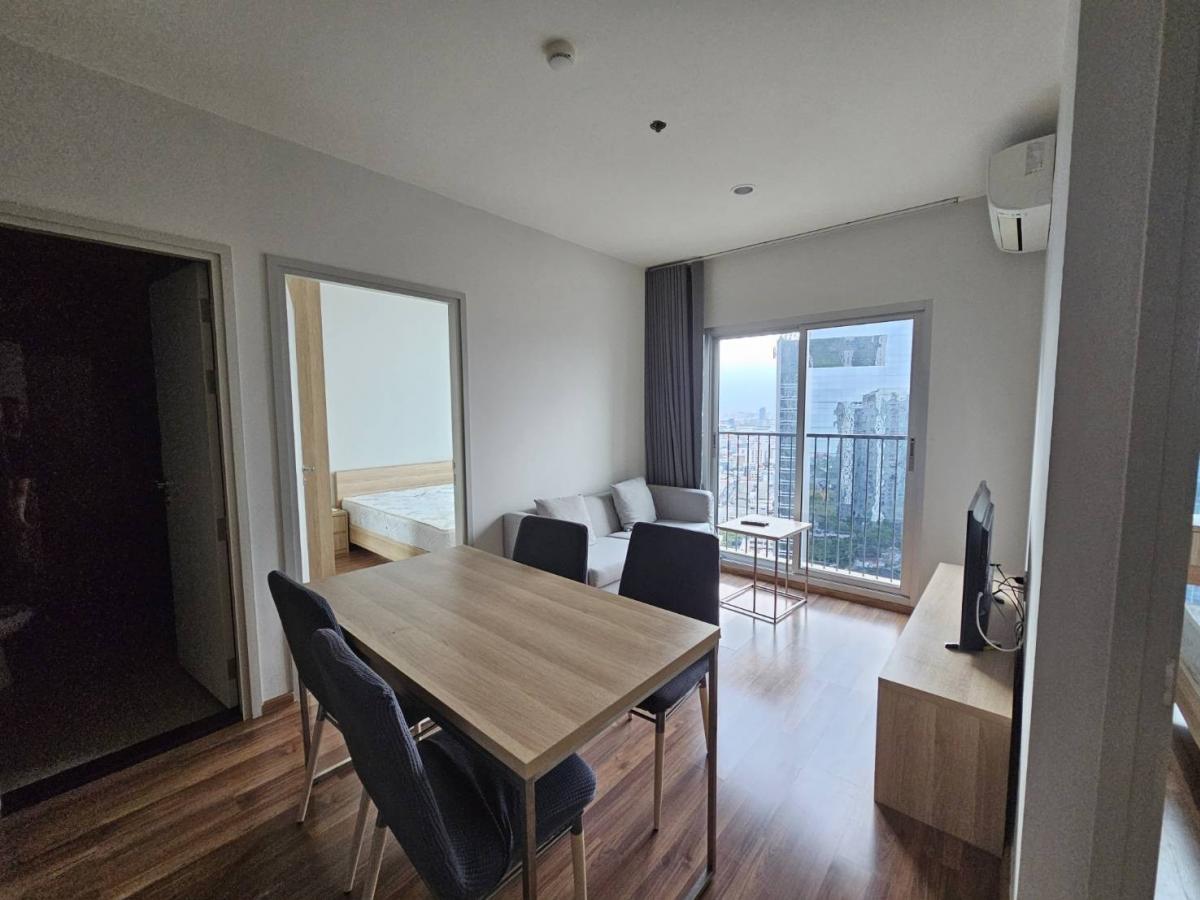 For RentCondoRatchadapisek, Huaikwang, Suttisan : Noble Revolve Ratchada 2 🔥Cheapest in the building 23,000🔥 2 bedrooms, 1 bathroom, high floor, vacant, ready to move in📲