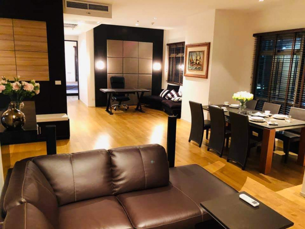 For SaleCondoSukhumvit, Asoke, Thonglor : The Madison condo for sale, large room, 19th floor, in front, unobstructed view, area 161.43 sq m, 2 bedrooms, 3 bathrooms, fully furnished, ready to move in