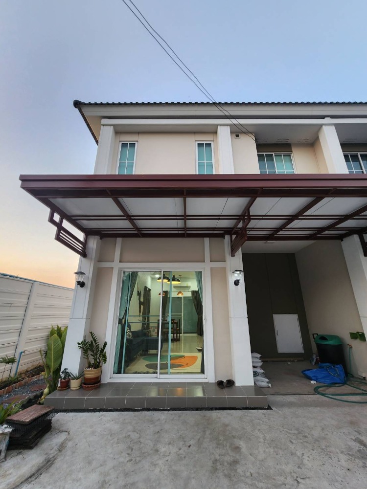 ให้เช่าทาวน์เฮ้าส์/ทาวน์โฮมลาดกระบัง สุวรรณภูมิ : short term house for rent  ให้เช่าบ้าน 2 ชั้น กรุงเทพกรีฑาตัดใหม่ THE CONNECT วงแหวน พระราม 9