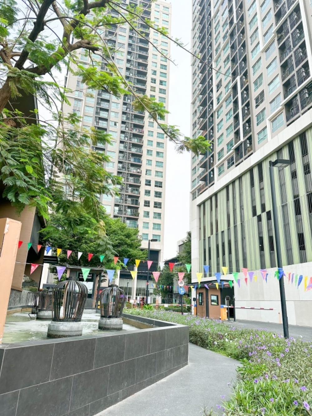 ขายคอนโดสาทร นราธิวาส : ขายคอนโดสาทรFuse Chan Sathorn