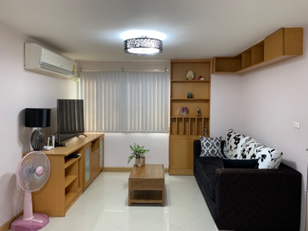 For SaleCondoRatchadapisek, Huaikwang, Suttisan : Condo in good location, ready to move in, just carry your luggage.