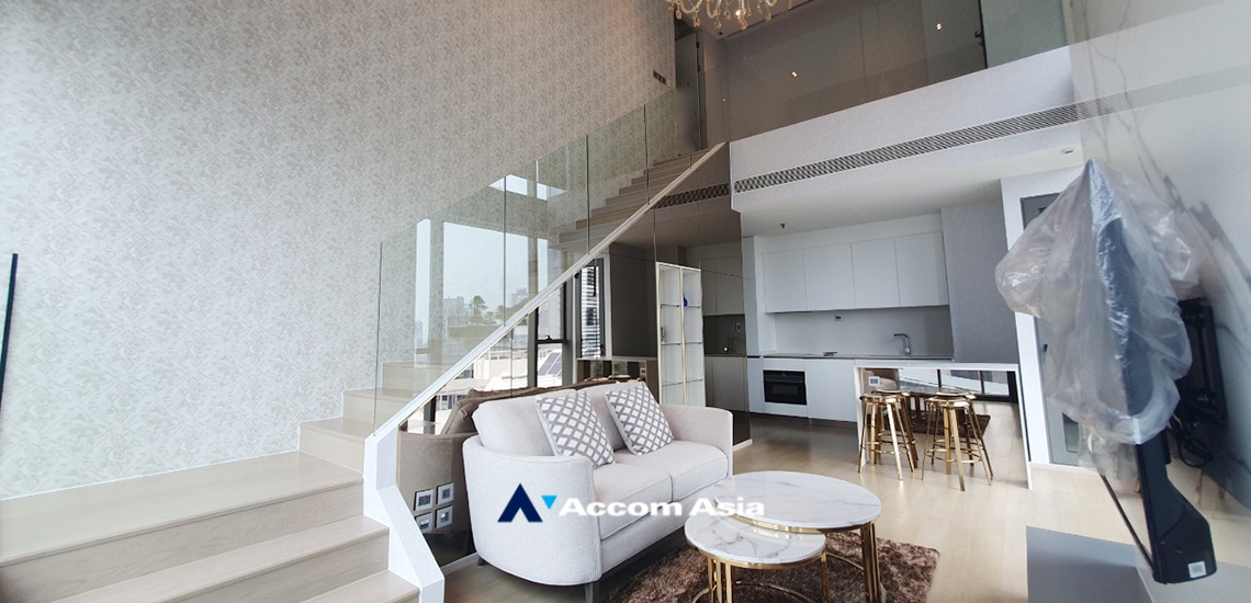 For SaleCondoSukhumvit, Asoke, Thonglor : Double High Ceiling, Duplex Condo | 2 Bedrooms Condominium for Sale in Sukhumvit, Bangkok near BTS Thong Lo at The Strand Thonglor (AA34114)