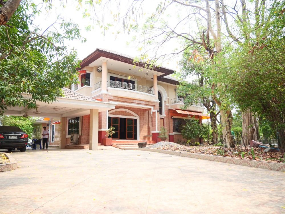 For SaleHousePathum Thani,Rangsit, Thammasat : Single house, Supalai Buri University, Khlong 4, large size, near school, residential area, quiet