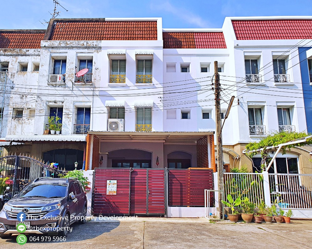 For SaleTownhouseRatchathewi,Phayathai : 3-storey townhome for sale in Village Aree Samphan Soi Aree Samphan 3, completely renovated