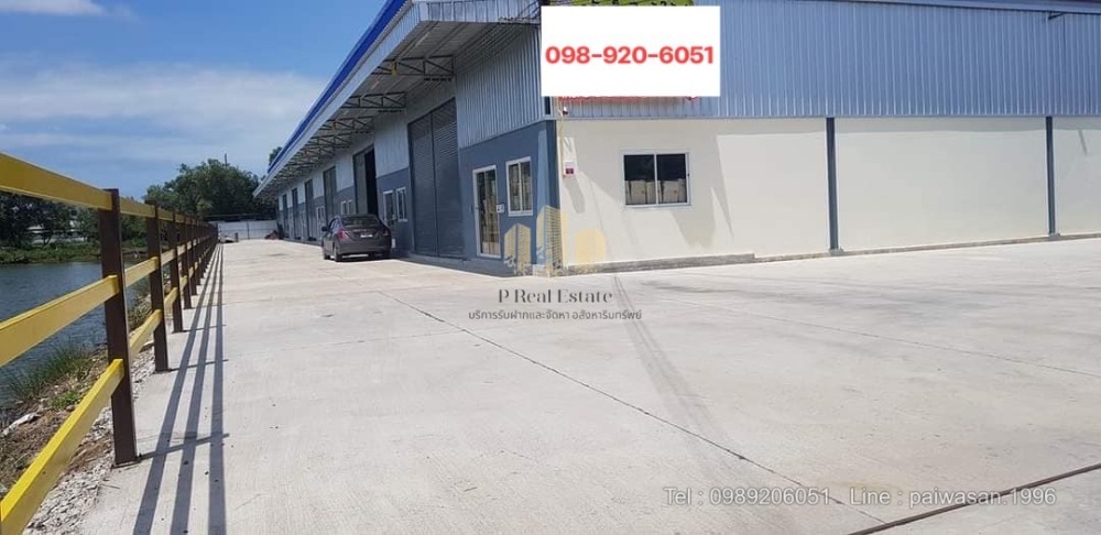 For RentWarehouseSamut Prakan,Samrong : Warehouse/office for rent, Pracha Uthit 90, Phra Samut Chedi District, Samut Prakan, area 214-234 sq m.