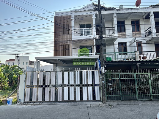 For SaleTownhouseChokchai 4, Ladprao 71, Ladprao 48, : 3-storey townhome for sale, level play, Soi Satri Witthaya 2, Soi 12, Chok Chai 4, Ladprao, area 31.80 sq m, newly renovated, beautiful, converted along the edge, good location, suitable for living, office, home office